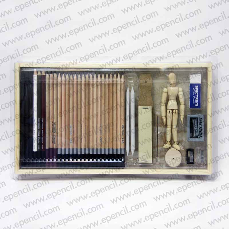 87) 34pcs Sketch Set with Wooden Figure in Wooden Box